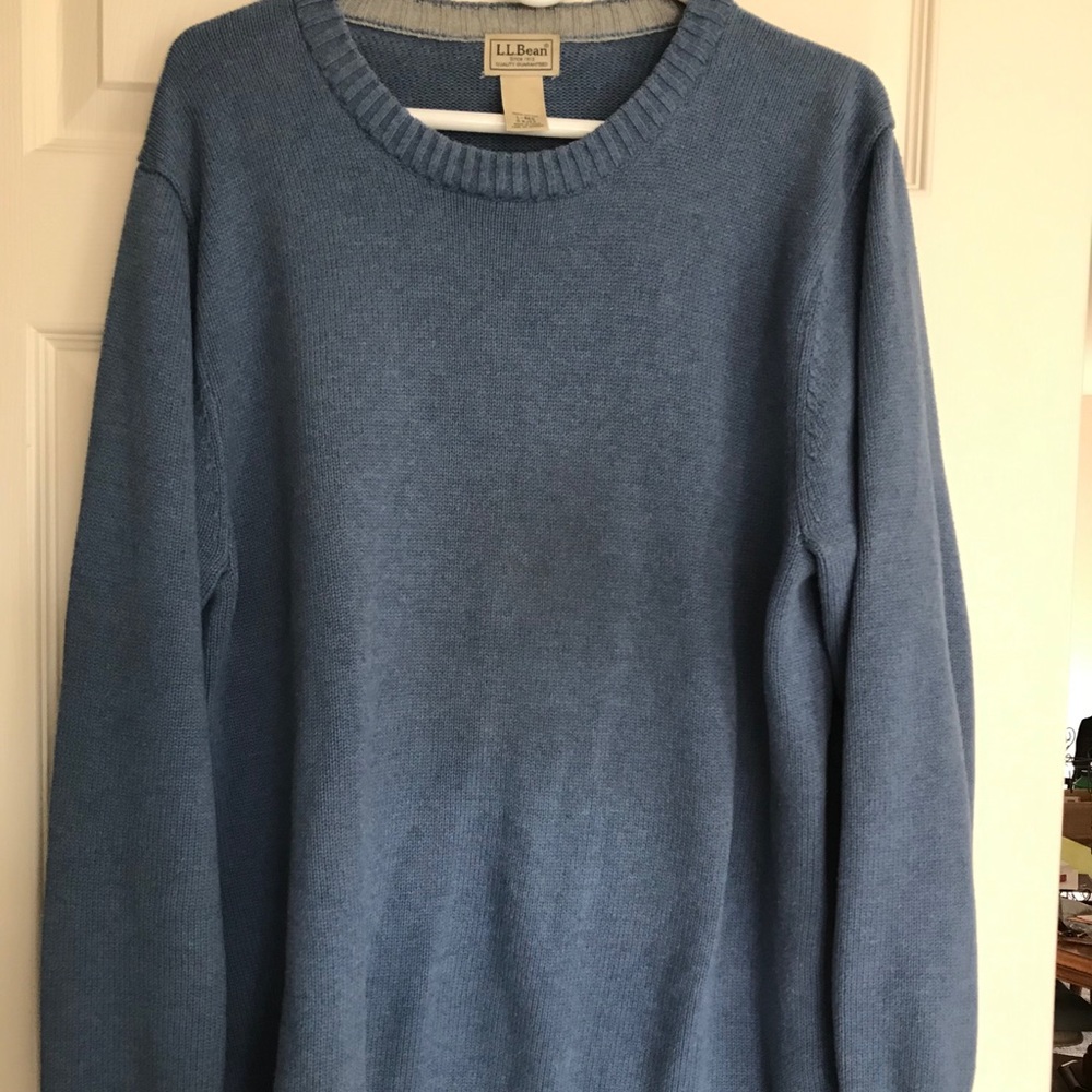 LL Bean men’s 100% cotton sweater, size Large